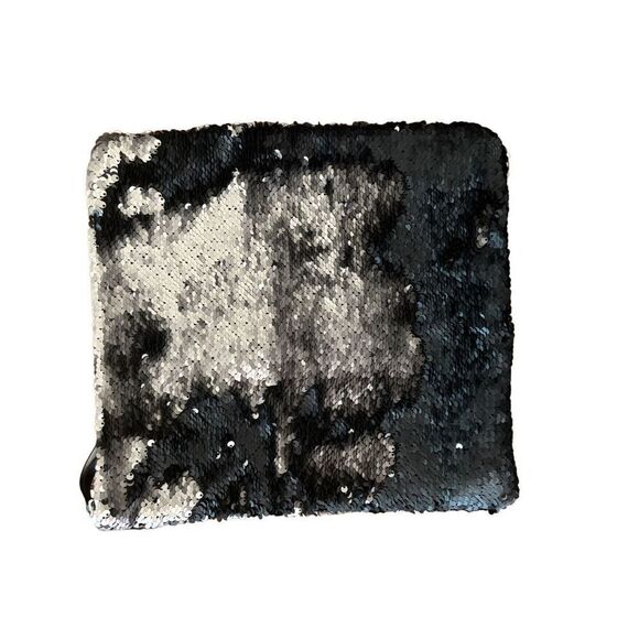 Stella and Dot All Over Reversible Sequin Clutch Zipper Closer - Picture 3 of 7